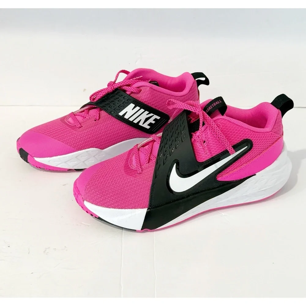 Nike Team Hustle Girls 6y Kids' Basketball Shoes NWT pink Black School Preppy